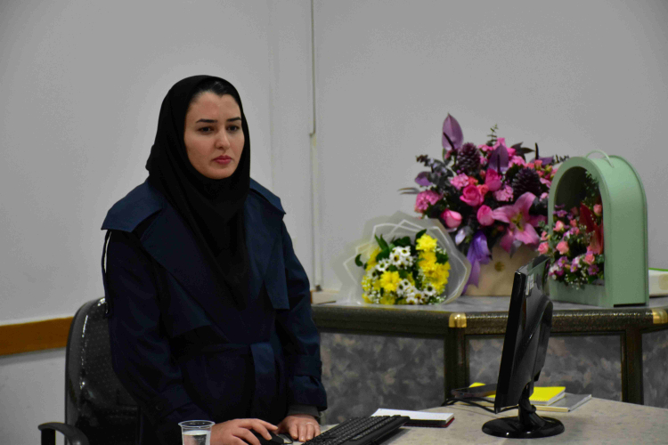 دفاع پایان نامه خانم زینب دیداری دانشجوی کارشناسی ارشد رشته مهندسی بهداشت محیط 