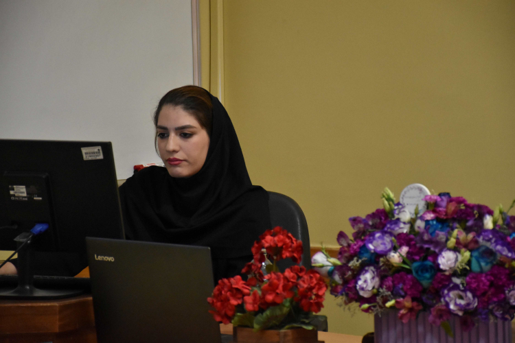 دفاع پایان نامه کارشناسی ارشد خانم نگار سلیمانی دانشجوی مهندسی بهداشت حرفه ای 