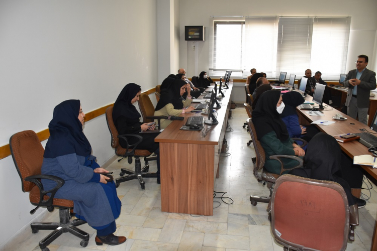 برگزاری جلسه آشنایی اساتید مشاور با فرایند مشاوره در دانشکده بهداشت