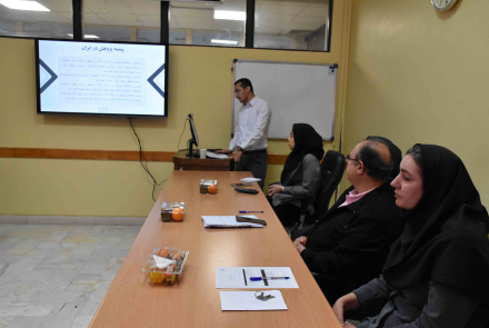 دفاع پایان نامه کارشناسی ارشد حسین دباغی کناری دانشجوی مهندسی بهداشت حرفه ای و ایمنی کار