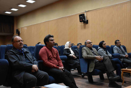 دفاع پایان نامه کارشناسی ارشد سعید محمودیان دانشجوی مهندسی بهداشت حرفه ای و ایمنی کار