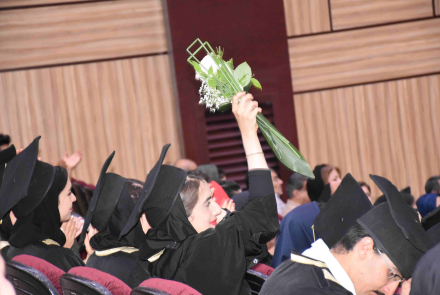 آئین دانش آموختگی دانشجویان ورودی مهرماه ۱۴۰۰