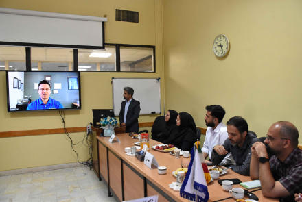 دفاع پایان نامه آقای عظیم کریمی دانشجوی  دکتری تخصصی مهندسی بهداشت حرفه‌ای و ایمنی کار
